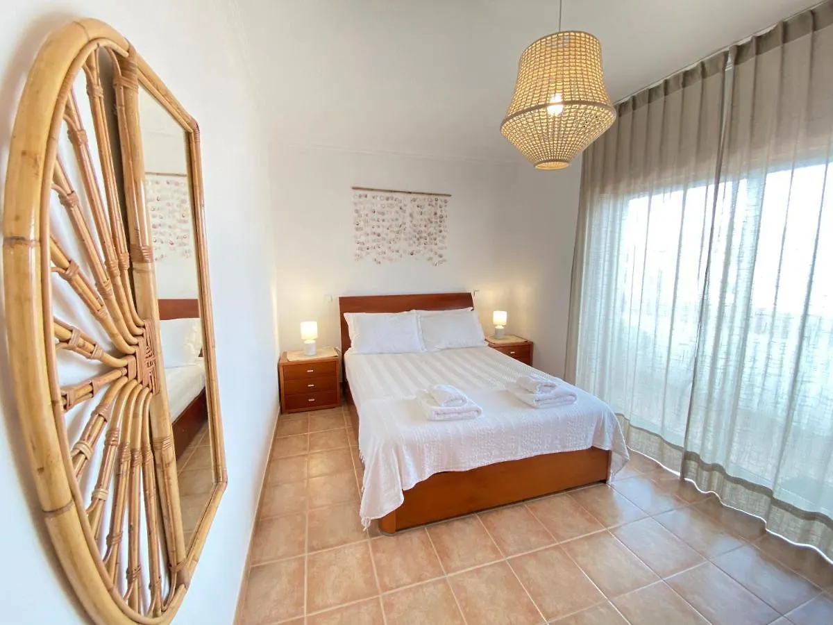Aloha Burgau Guesthouse 3*,